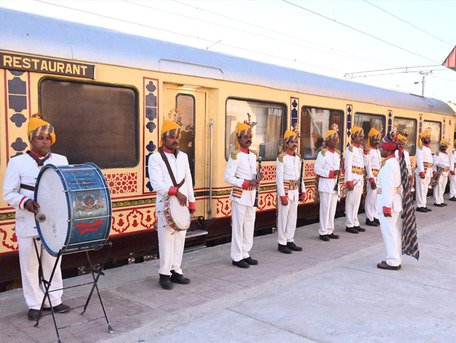 New Delhi, Travel, Palace On Wheels Ticket Price & Packages &ndash; Luxury Train India