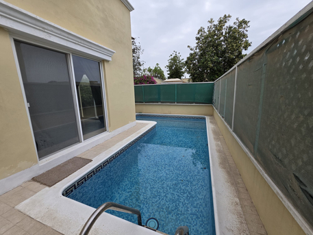 Saar, Villas, BHD 550,  Saar : 3 Bedrooms Compound Villa With Private Pool