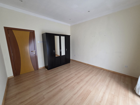 Saar, Villas, BHD 550,  Saar : 3 Bedrooms Compound Villa With Private Pool
