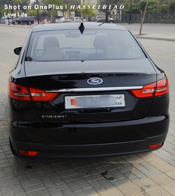 Hidd, Vehicles, Cars & Trucks , BHD 2000,  Ford Escort,  2020,  Automatic,  89000 KM,    Excellent Condition Urgent Sale Agent Maintained