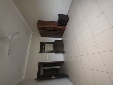 Arad, Apartments, Flats, Houses & Villas, BHD 200/month,  2 BR,  ?2BATHROOM Hall Kitchen Without Electricity