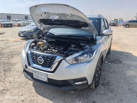 Riyadh, Vehicles, Cars & Trucks , SAR 32000,  Nissan Kicks,  2018,  Automatic,  37000 KM,