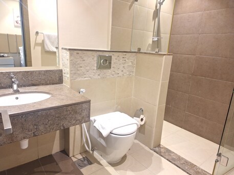 Juffair, Apartments, Flats, Houses & Villas, BHD 300/month,  Furnished,  1 BR,  85 Sq. Meter,  Gorgeous Flat | Ultra-Modern | Quality Living | Cpr Address | Near Juffair Mall