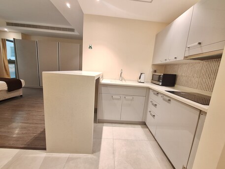 Juffair, Apartments, Flats, Houses & Villas, BHD 250/month,  Furnished,  Studio,  Modern Interior | Cozy | Quality Living | Cpr Address | Near Juffair Mall