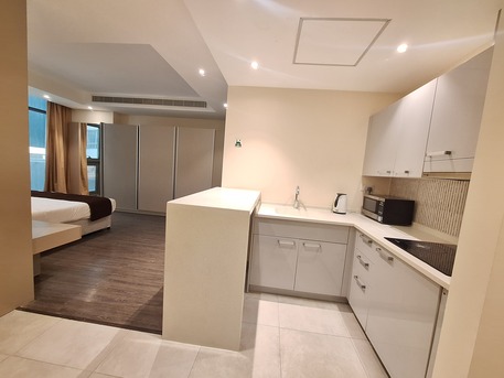 Juffair, Apartments, Flats, Houses & Villas, BHD 250/month,  Furnished,  Studio,  Modern Interior | Cozy | Quality Living | Cpr Address | Near Juffair Mall
