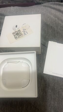 Ghirnatah, Mobile Phones, SAR 400,  Airpod 4 With Warranty