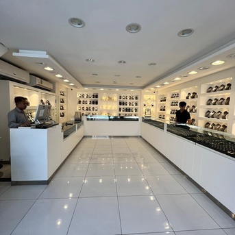 Juffair, Jobs, Filipino Salesman In Juffair