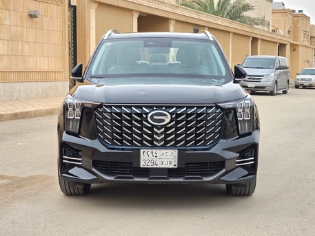 Riyadh, Vehicles, Cars & Trucks , SAR 67000,  GAC GS8 4WD,  2023,  Automatic,  77000 KM,    Full Options With Sunroof N Sales (2nd Owner)
