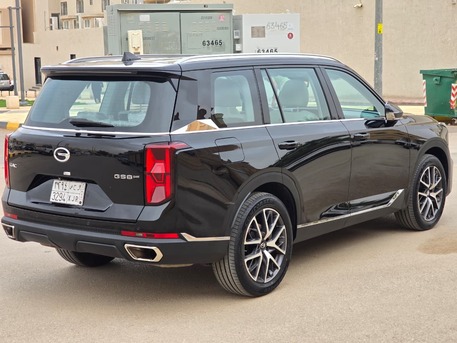 Riyadh, Vehicles, Cars & Trucks , SAR 67000,  GAC GS8 4WD,  2023,  Automatic,  77000 KM,    Full Options With Sunroof N Sales (2nd Owner)