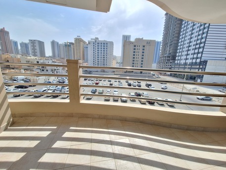 Juffair, Apartments, Flats, Houses & Villas, BHD 900/month,  Furnished,  4 BR,  200 Sq. Meter,  Unlimited Ewa | Extremely Spacious | Luxury | Balcony | Pets Friendly | Wifi & Hk Services