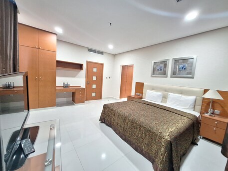 Juffair, Apartments, Flats, Houses & Villas, BHD 500/month,  Furnished,  2 BR,  150 Sq. Meter,  Pets Friendly | Wifi & Hk Services | Best Amenities | Near Bahrain Specialist Hospital Juf