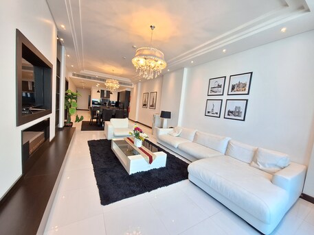 Juffair, Apartments, Flats, Houses & Villas, BHD 700/month,  Furnished,  3 BR,  180 Sq. Meter,  Cozy And Spacious | Large Balcony | Wifi & Hk Services | Cpr Address | Near Juffair Mall