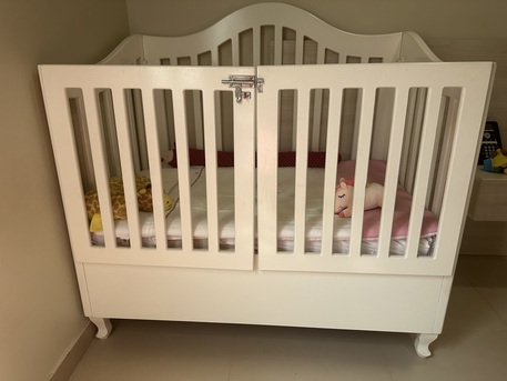 Dammam, Baby & Kid Stuff, SAR 225,  Baby High Chair And Baby Crib