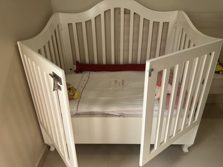 Dammam, Baby & Kid Stuff, SAR 225,  Baby High Chair And Baby Crib
