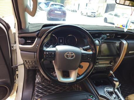 Riyadh, Vehicles, Cars & Trucks , SAR 90000,  Toyota Fortuner,  2019,  Automatic,  172000 KM,  Fortuner VX 4.0L V6 (Petrol)