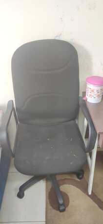 Dammam, Furniture, SAR 150,  Furniture : Center Table & 2 Study Chair