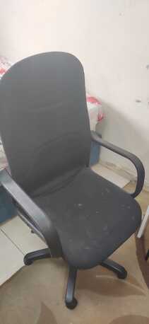 Dammam, Furniture, SAR 150,  Furniture : Center Table & 2 Study Chair