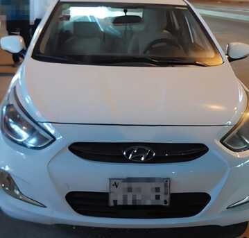 Riyadh, Vehicles, Cars & Trucks , SAR 21000,  Hyundai Accent,  2017,  Automatic,  345000 KM,  URGENTLY SELLING