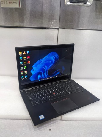 Riffa, Computers, BHD 133,  Lenovo X1 Yoga I7 8th Gen | 16GB RAM | Touch 2-in-1 + Pen | FREE AirPods ????