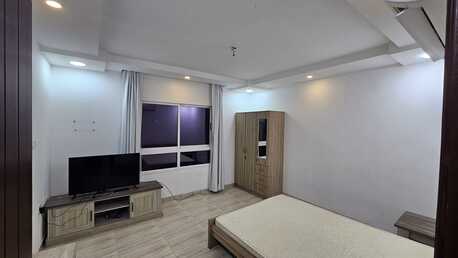 Busaiteen, Apartments, Flats, Houses & Villas, BHD 180/month,  Furnished,  Studio,  Fully Furnished Studio Flat In Busaiteen With Ewa