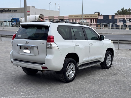 Manama, Vehicles, Cars & Trucks , BHD 4700,  Toyota Prado TX-L,  2010,  Automatic,  336800 KM,    (White)