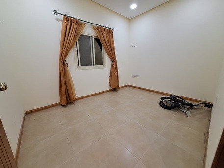 Zinj, Apartments, Flats, Houses & Villas, BHD 250/year,  2 BR,  Amazing Semi Furnishes 2 Bhk For Rent With Ewa