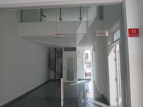 Manama, Offices, BHD 135,  Commercial Office Spesc Shop With Mezzanine Floor In :-(((Buhair)))