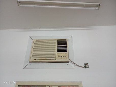 Muharraq, Air Conditioners, BHD 45,  AC Pearl 2ton Excellent Condition