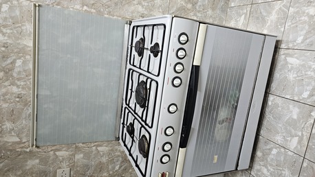 Muharraq, Household Items, BHD 65,  5 Burner Cooking Range With 2 Bahrain Gas Cylinder Medium And Small
