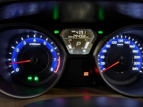 Riyadh, Vehicles, Cars & Trucks , SAR 25000,  Hyundai Elentra,  2012,  Automatic,  294068 KM,    For Sale Riyadh