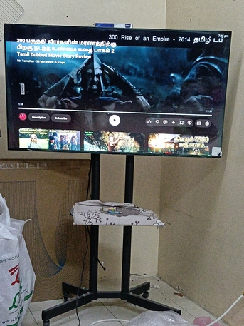 Dammam, Electronics, SAR 1000,  Tv And Stand