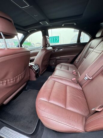 Manama, Vehicles, Cars & Trucks , BHD 3950,  Mercedes Benz S-350,  2010,  Automatic,  190600 KM,   /  (White)