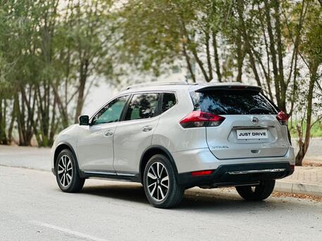 Manama, Vehicles, Cars & Trucks , BHD 5250,  Nissan X-Trail,  2020,  Automatic,  103000 KM,  NISSAN XTRAIL  MODEL FULL OPTION WITH ZERO ACCIDENT CALL OR WHATSAPP ON 35400768