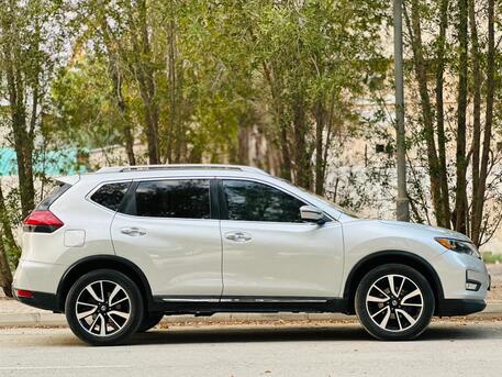 Manama, Vehicles, Cars & Trucks , BHD 5250,  Nissan X-Trail,  2020,  Automatic,  103000 KM,  NISSAN XTRAIL  MODEL FULL OPTION WITH ZERO ACCIDENT CALL OR WHATSAPP ON 35400768
