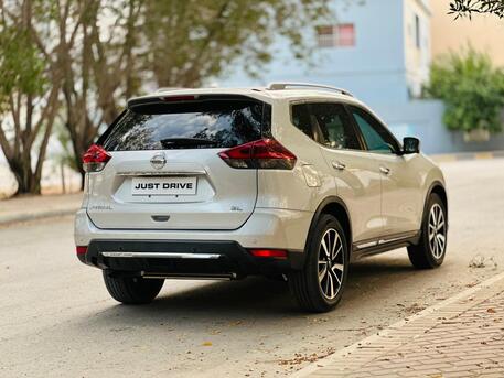 Manama, Vehicles, Cars & Trucks , BHD 5250,  Nissan X-Trail,  2020,  Automatic,  103000 KM,  NISSAN XTRAIL  MODEL FULL OPTION WITH ZERO ACCIDENT CALL OR WHATSAPP ON 35400768