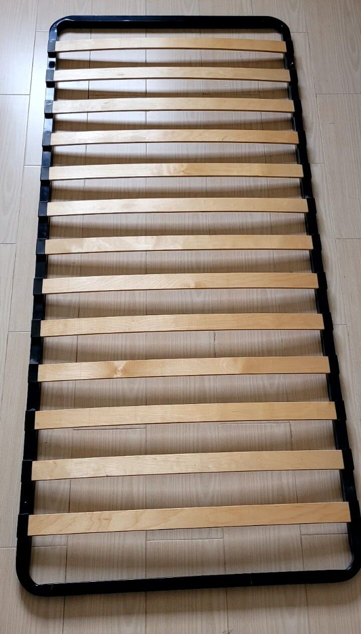 Riyadh, Furniture, SAR 199,  For Sale: 2x Wooden Slatted Bed Bases &ndash; 90x200cm (Single)