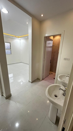 Riyadh, Apartments, Flats, Houses & Villas, 6 BR,  Couple Or Bachelor For Filipino