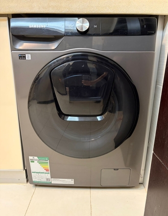 Al Malaz, Electronics, SAR 1600,  74