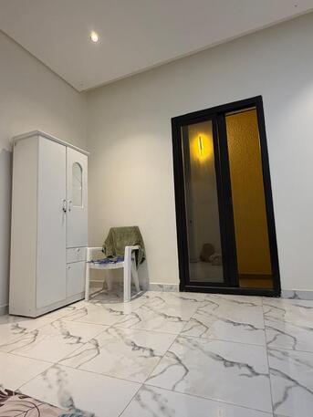 Umm Al Hamam, Apartments, Flats, Houses & Villas, SAR 1700/month,  Furnished,  1 BR,  Furnished Executive Single Room Available For Executive Bachelor (Pakistani)