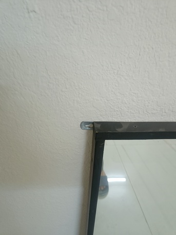 Al Rawabi, Furniture, SAR 70,  Make Up Mirror Available. It Can Fix On The Wall. Broken Coffee Table For Free, Repairable
