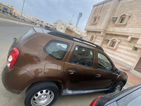 Yanbu, Vehicles, Cars & Trucks , SAR 15000,  Renault Duster,  2013,  Automatic,  178000 KM,  SAR 15000, , , ,  2.0 Petrol FWD 4x2