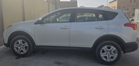 Dammam, Vehicles, Cars & Trucks , SAR 39000,  TOYATA RAV4,  2015,  Automatic,  390295 KM,  A Reliable SUV In The Eastern Province.(Dammam)