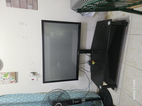 Al Adama, Electronics, SAR 400,  43 Inch Tv With Stand