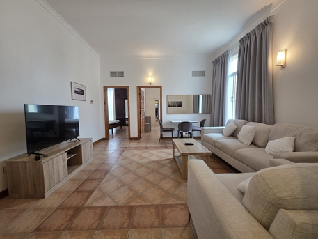 Mahooz, Apartments, Flats, Houses & Villas, BHD 300/year,  2 BR,  STUNNING FULLYFURNISHED 2 BHK 1 MONTH DEPOSIT REQUIRED DETAILS IN DESCRIPTION +97366942050