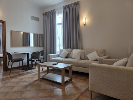 Mahooz, Apartments, Flats, Houses & Villas, BHD 300/year,  2 BR,  STUNNING FULLYFURNISHED 2 BHK 1 MONTH DEPOSIT REQUIRED DETAILS IN DESCRIPTION +97366942050