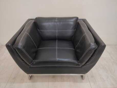 Budaiya, Furniture, BHD 25,  2 Nos 1 Seater, 1 No. 3 Seater Sofa And Wooden Tea Table