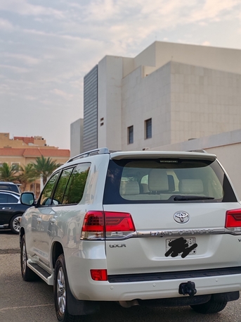 Jeddah, Vehicles, Cars & Trucks , SAR 197000,  Toyota Land Cruiser,  2019,  Automatic,  20000 KM,   GXR V6