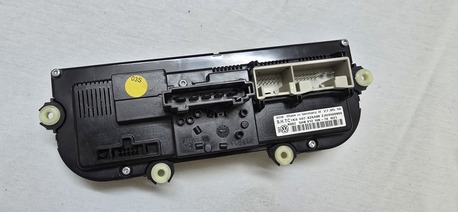 Jeddah, Auto Parts, SAR 350,  لوحة تحكم و ازرار مكيف فولكس واجن جيتا 2011 - 2018 ل&