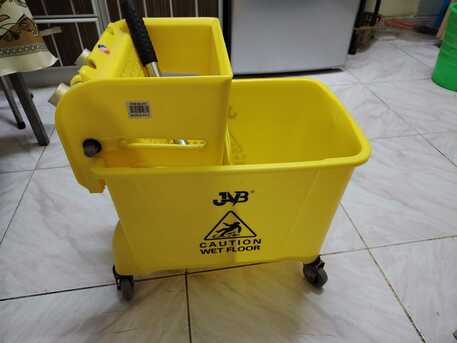 Jeddah, Household Items, SAR 100,  5 Seater  Sofa, Draining Table, Chair,  Friar, Rice Cooker Etc