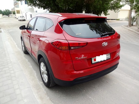 Zinj, Vehicles, Cars & Trucks , BHD 4900,  Hyundai Tucson,  2019,  Automatic,  101000 KM,   SINGLE OWNER SUV FOR SALE AGENT MAINTAINED